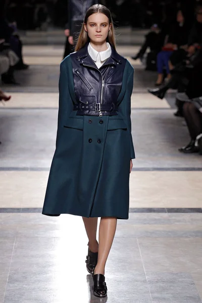 Look 35